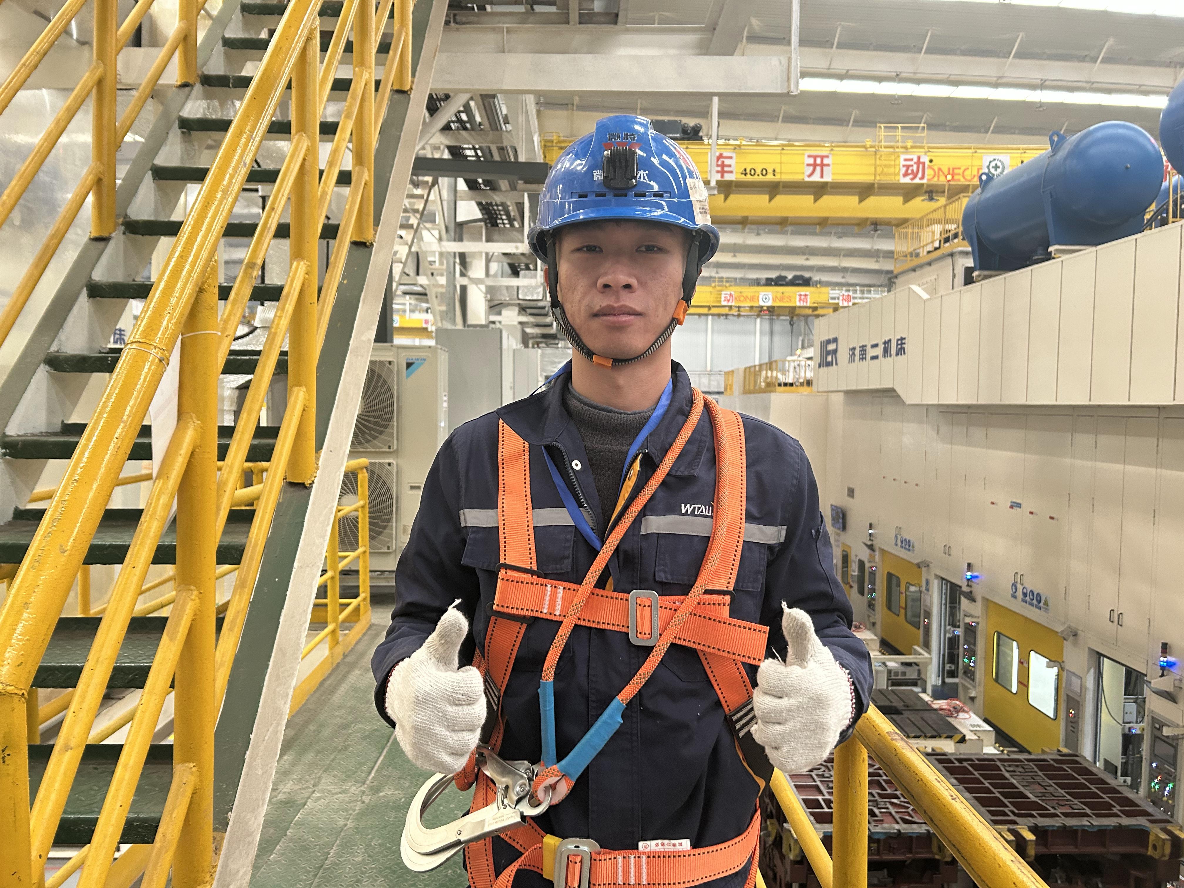 微特故事 | 技術(shù)小白三年如何逆襲為老師傅？